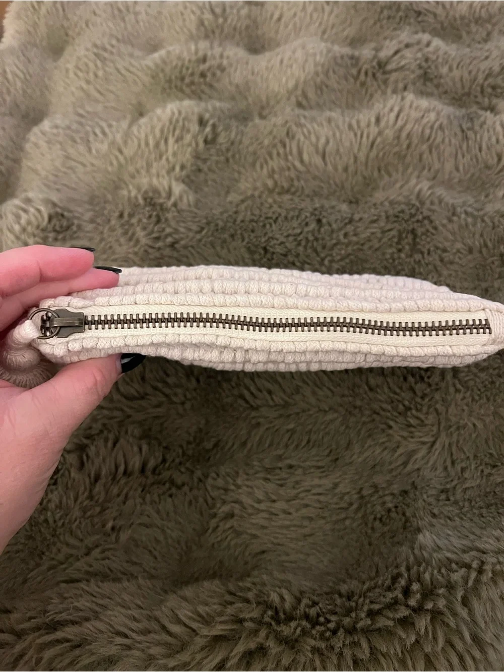 Universal Thread Macramé Tassel Pouch - Cream